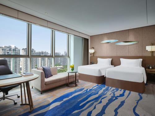 Postel nebo postele na pokoji v ubytování InterContinental Xiamen by IHG