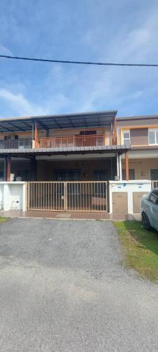 Bygningen som feriehuset ligger i