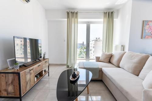City-View Apartment by Piraeus Port - DRF2