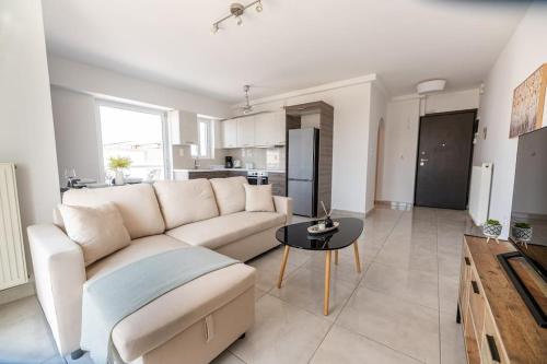 City-View Apartment by Piraeus Port - DRF2