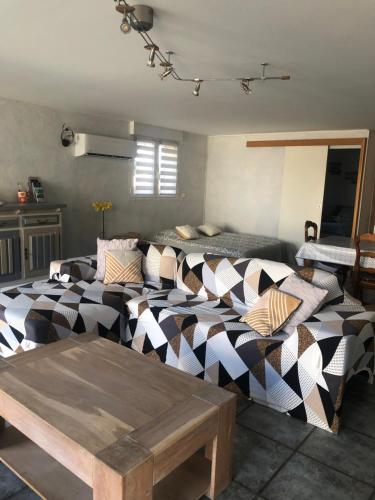 Χώρος καθιστικού στο Appartement lumineux et spacieux