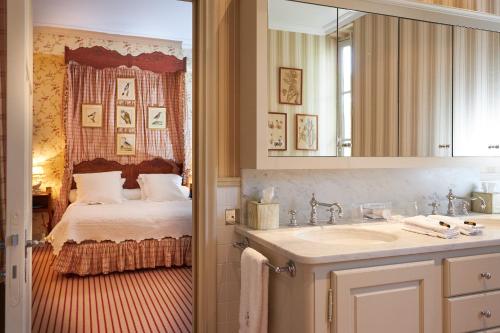 Katil atau katil-katil dalam bilik di Chambre d'hôtes Château Gigognan