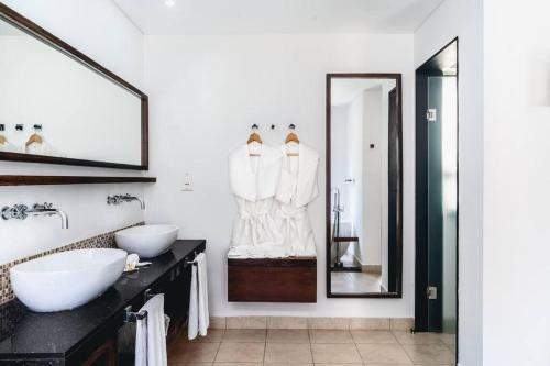 Ένα ή περισσότερα κρεβάτια σε δωμάτιο στο Villa Belle Rive