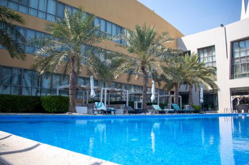 Piscina a Dragon Beach Hotel o a prop