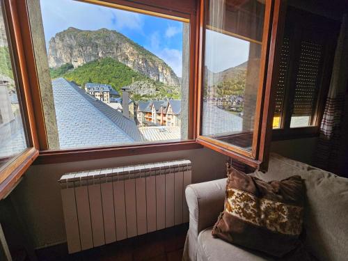 Apartamentos 3000 Escarrilla