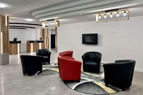 Posezení v ubytování The Vic, Ascend Hotel Collection