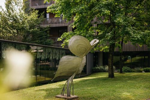 Taman di luar Hotel Kristal - Terme Krka
