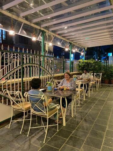 Restaurant o un lloc per menjar a Mingo Guest House