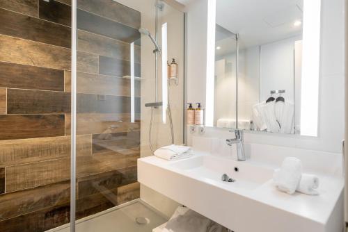 Koupelna v ubytování Mercure Antibes Sophia Antipolis
