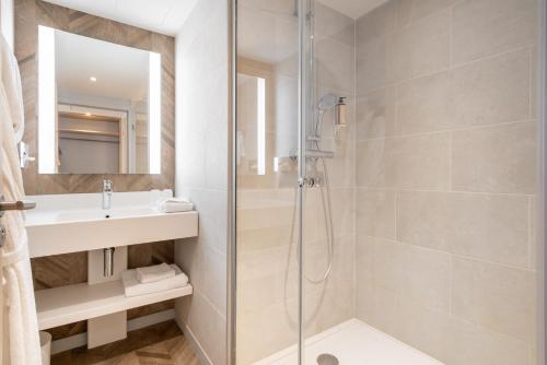 Koupelna v ubytování Mercure Antibes Sophia Antipolis