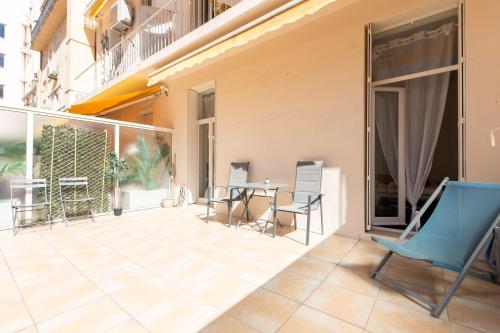 LE CONCORDIA Studio mignon avec une grande et belle terrasse, en plein cœur du centre-ville