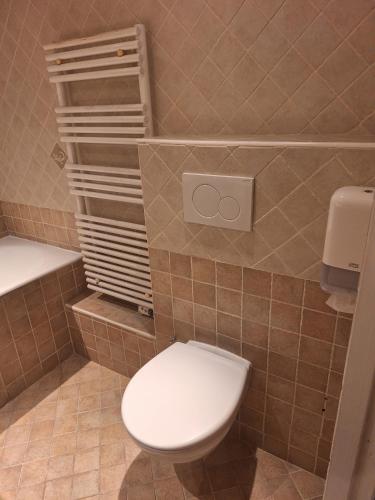 Salle de bains dans l'établissement Les Grands Montets Hotel & Spa