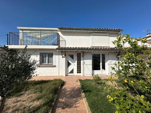 La Villa Au Bord du Canal