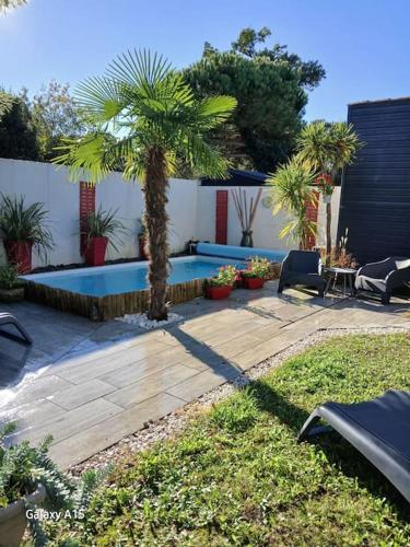 Maison Angeline, 2 chambres, proche centre La Rochelle et île de Ré