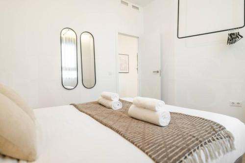 Enchanting and bright apartment Center by REMS photo 17