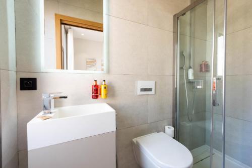 DUPLEX 145m Private Terrace and Elevator