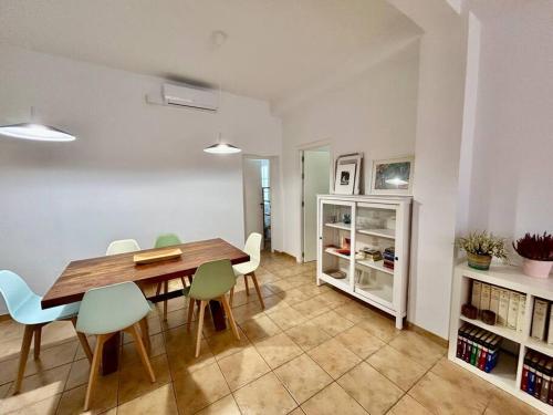 Acogedor apt 8pax 4Bdr 2Bth - CozyHomeSevilla3