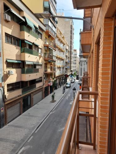 Cómodo aparta estudio céntrico en Alicante