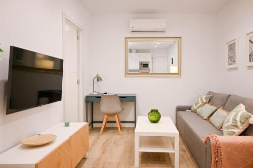 For You Rentals Apartamento temporal Moderno en Acacias con Excelente Ubicación en el Centro de Madrid PDE571