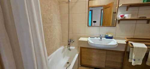 1C Praia Mar Sol - Casas & Papeis