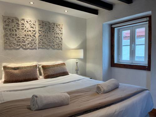 Very Charming Apartment Overlooking S Jorge Castel