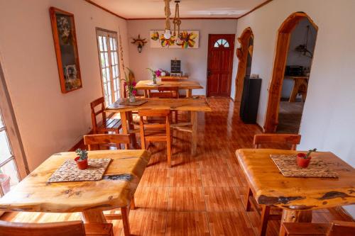 Galería fotográfica de Hotel Uka Mana en Hanga Roa