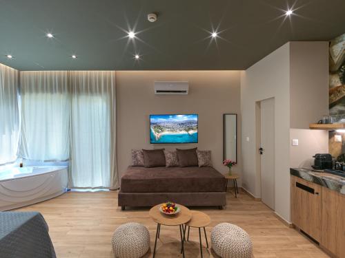 YaPe Coastal Suites at Alimos Beach
