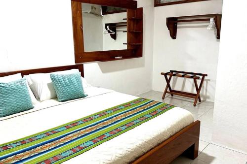 Llit o llits en una habitació de Sweet Home