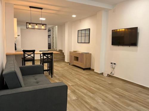 Modern and central independent apartment