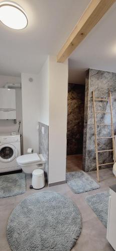 Bilik mandi di Villa Wundervoll