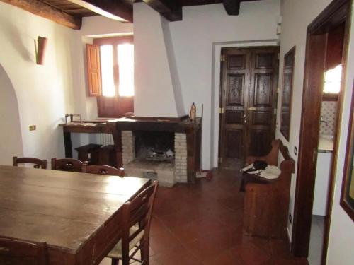 Φωτογραφία από το άλμπουμ του Cozy house in Mendicino, 70m² with fireplace σε Mendicino