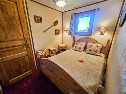 Postel nebo postele na pokoji v ubytování Résidence Valmont - Appartement pour 4 avec cuisine équipée et proche des pistes MAE-4184