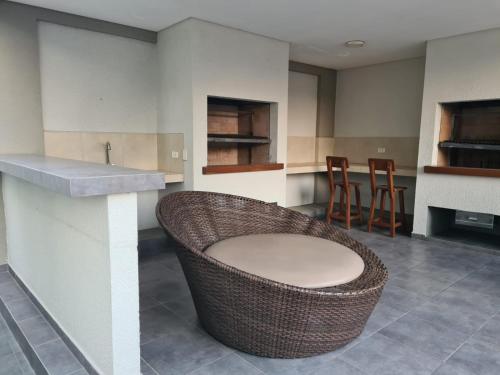 Η κουζίνα ή μικρή κουζίνα στο TORRES OASIS - EQUIPETROL, Confortable Depto