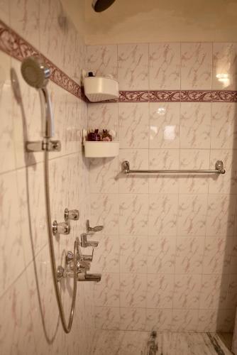 Ένα μπάνιο στο Backpackers Den Chandigarh