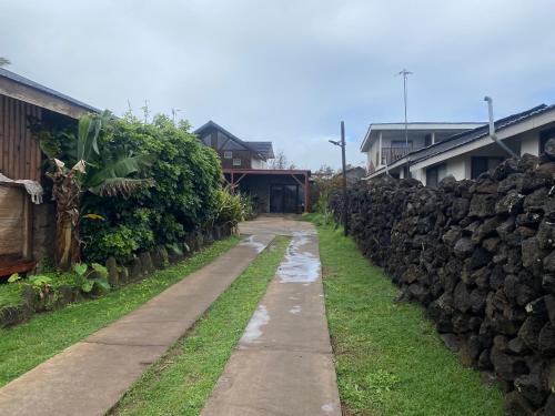 Zahrada ubytování Ngahu alojamiento y desayuno con vista al mar en Rapa Nui