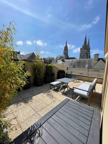 Duplex avec terrasse face à la cathédrale