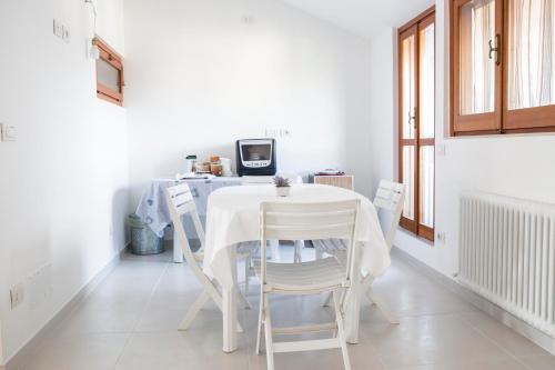 Η κουζίνα ή μικρή κουζίνα στο Bianco Nuvola