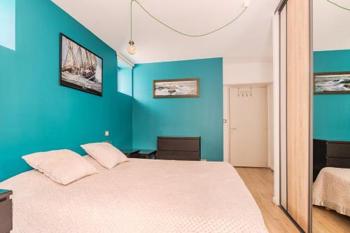 Apt T5 rénové avec bureau jardin et parking en centre ville photo 30