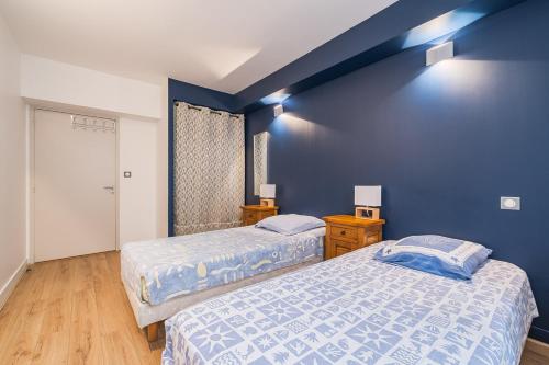 Apt T5 rénové avec bureau jardin et parking en centre ville photo 25