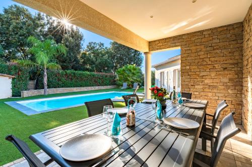 Sòle - Peri - Maison climatisée avec piscine