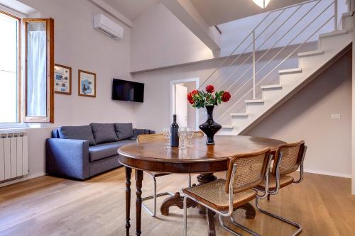 Francesco Apartment by Mamo Florence
