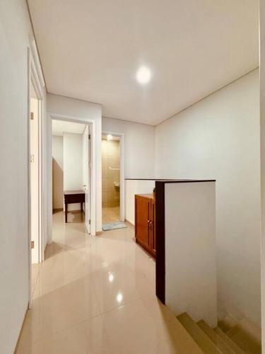 Φωτογραφία από το άλμπουμ του Cozy 2BR Bintaro Townhouse with Netflix σε South Tangerang
