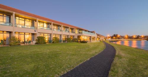 Gallery image of Millennium Hotel & Resort Manuels Taupo in Taupo