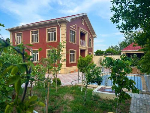 Κήπος έξω από το The cat's estate