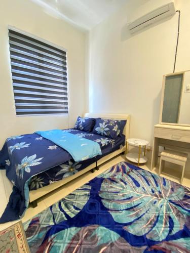 Katil atau katil-katil dalam bilik di Deandra Homestay- WiFi-Aircond-Dryer