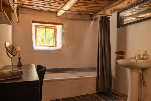 Koupelna v ubytování Watermill Farm Cottages