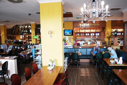Kaiserrastにあるレストランまたは飲食店