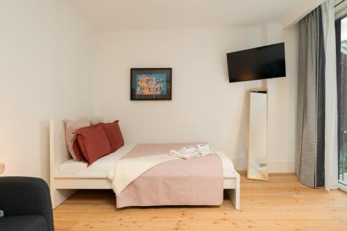 Urban Stylish Studio with Balcony