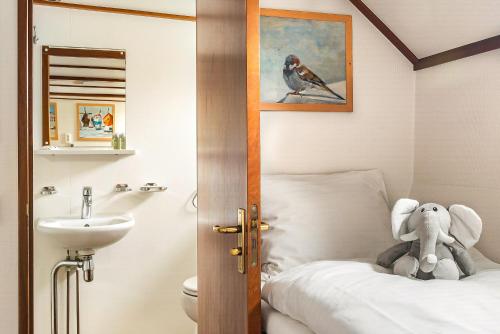 Gallery image of Botel Liza Marleen in Amsterdam