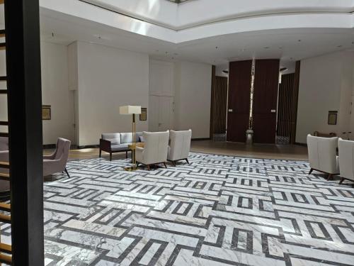 Χώρος καθιστικού στο Premium 3BR, 57th Floor, Italian Design